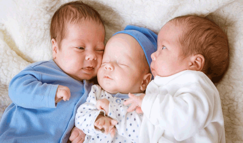 نوزاد قل2 تازه&zwnj;متولد&nbsp;به دلیل&nbsp;نارس بودن&nbsp;بستری شده است.